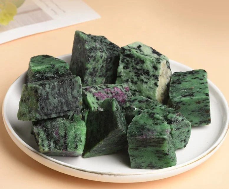 Ruby Zoisite: A Guide to History, Healing Properties, and Care | romali.ca