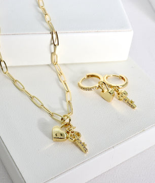 ROMALI 18K Gold-Plated Lock & Key Paperclip Pendant Necklace - ROMALI