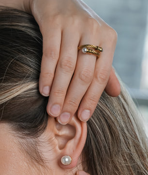 ROMALI 18K Gold-Plated Pearl Stud Earrings - ROMALI