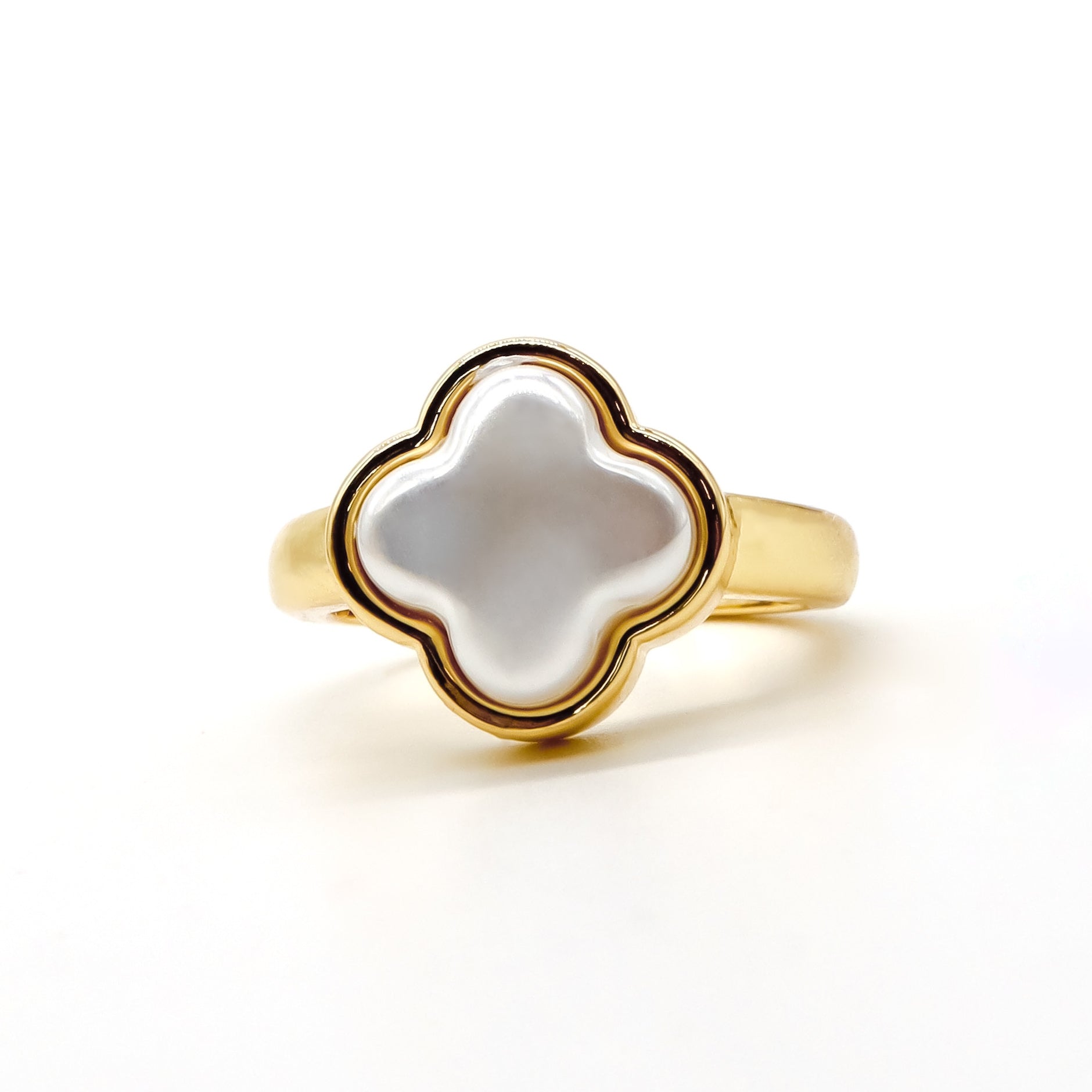 ROMALI 18K Gold Plated Clover Shell Pearl Ring