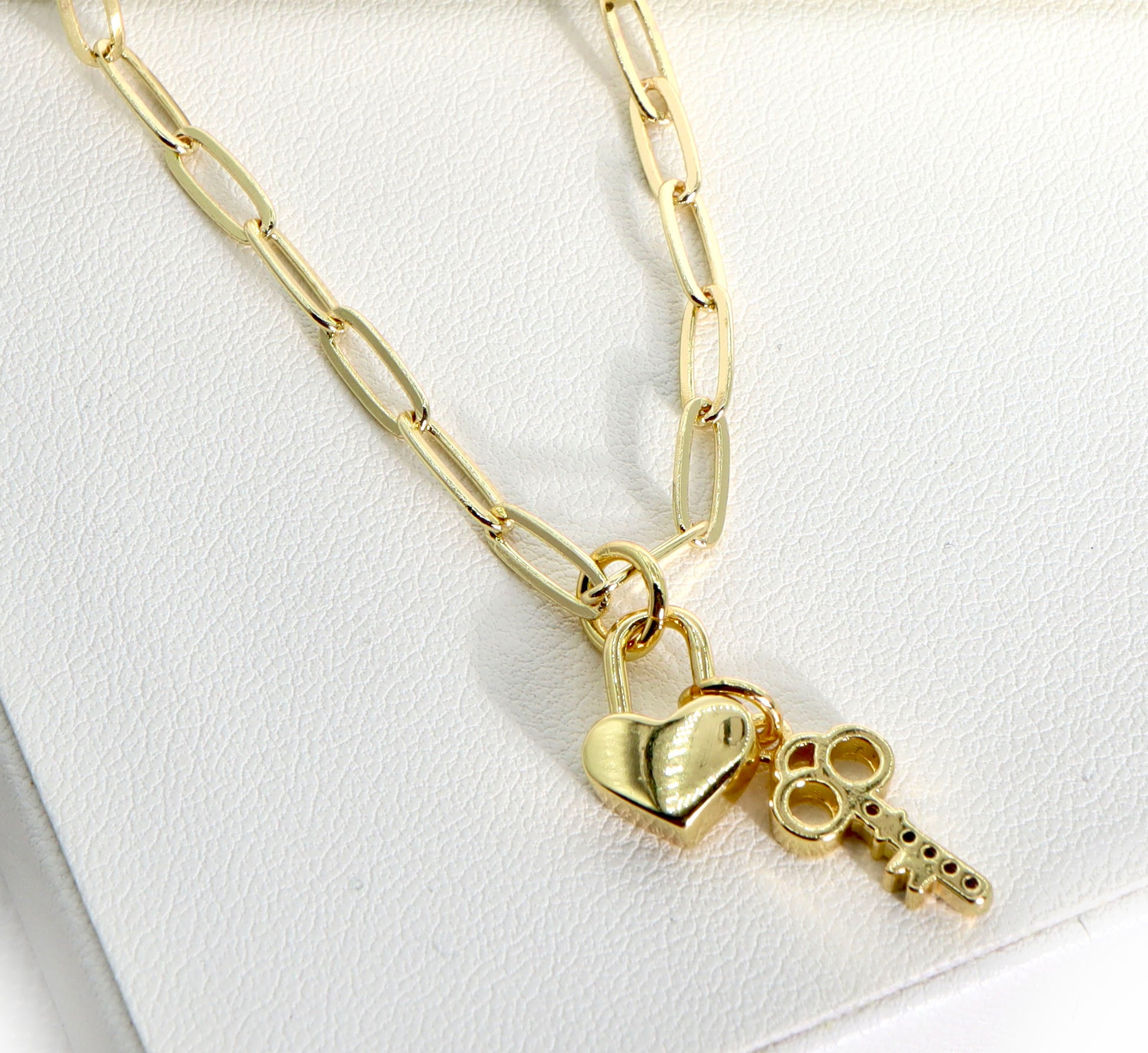 ROMALI 18K Gold-Plated Lock & Key Paperclip Pendant Necklace - ROMALI