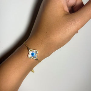 ROMALI 18k Gold-Plated Adjustable Eye Clover Bracelet - ROMALI