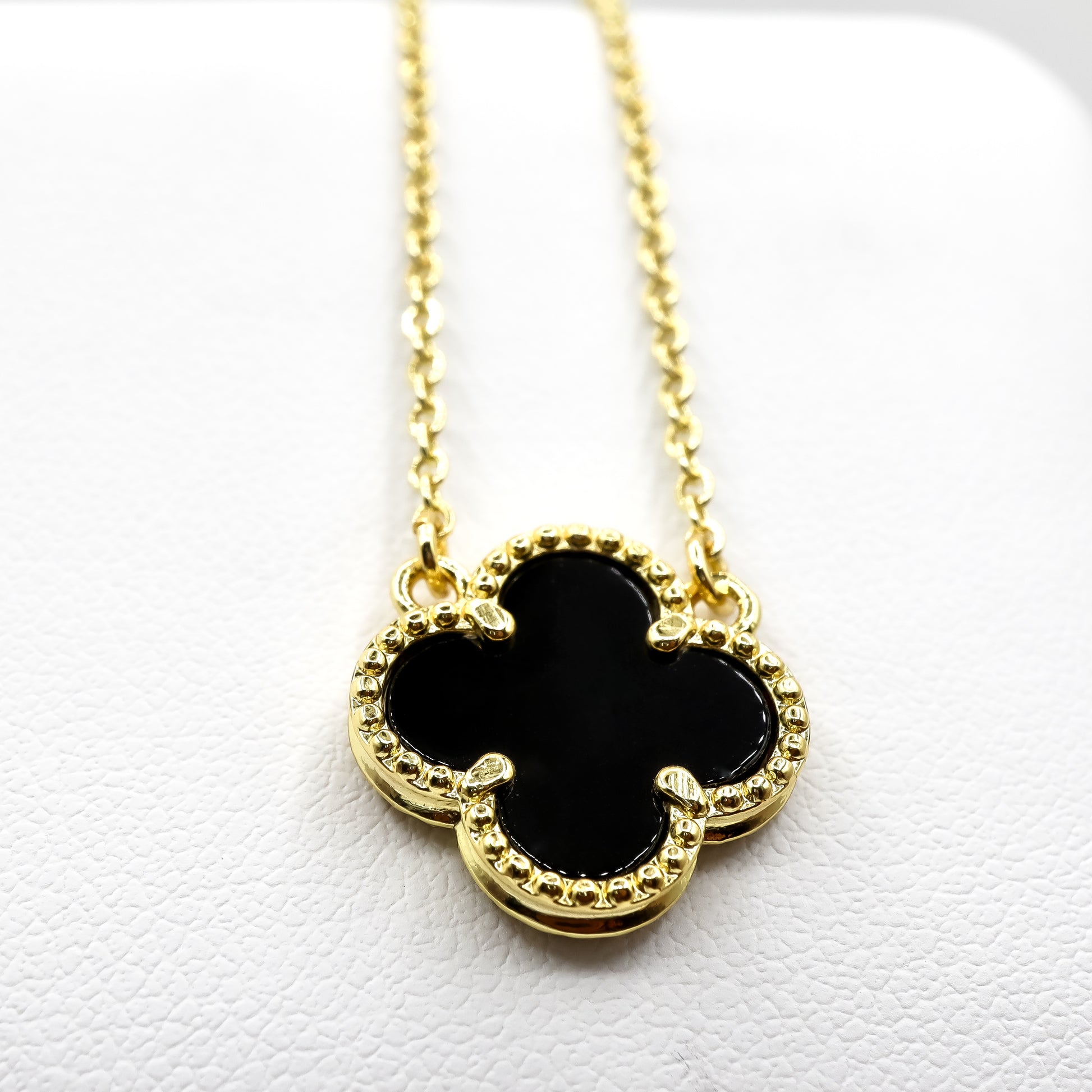 ROMALI 18k Gold-Plated Clover Dainty Chain Necklace