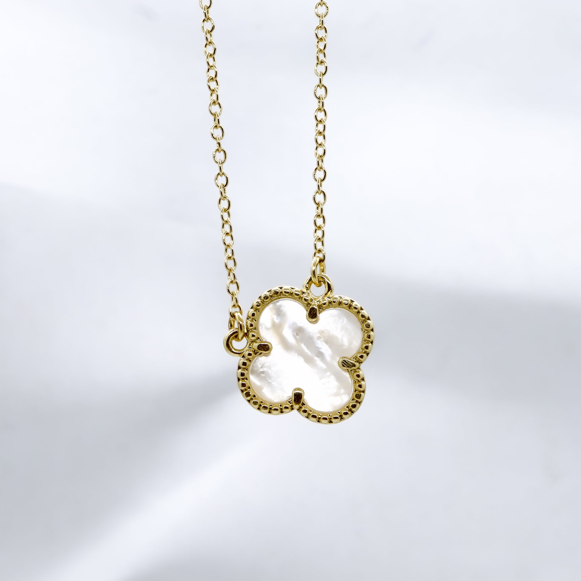 ROMALI 18k Gold-Plated Clover Dainty Chain Necklace