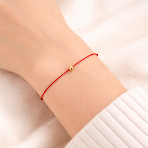 ROMALI Red Thread Bracelet | 18K Solid Gold Adjustable