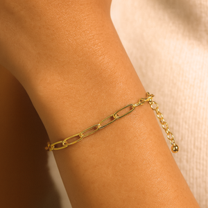 ROMALI 18K Gold-Plated Small Paperclip Chain Bracelet