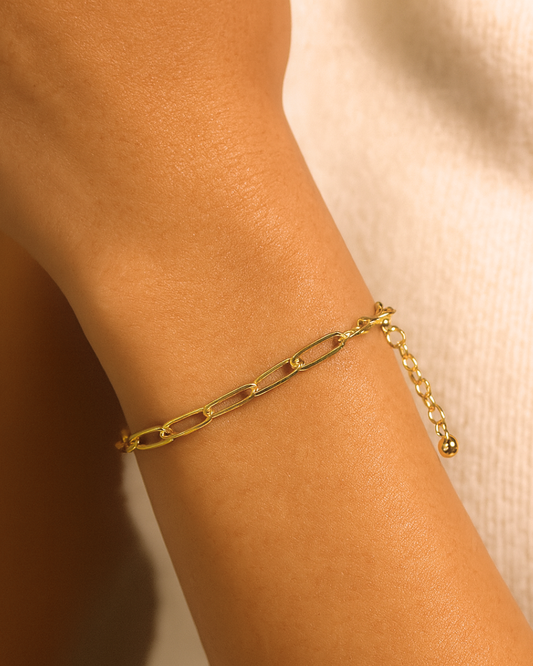 ROMALI 18K Gold-Plated Small Paperclip Chain Bracelet