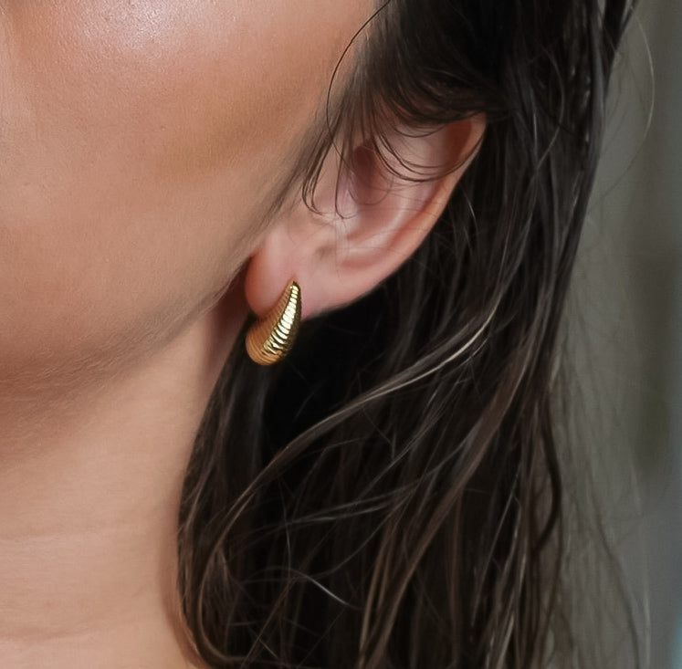 ROMALI 18K Gold-Plated Textured Teardrop Stud Earrings - ROMALI
