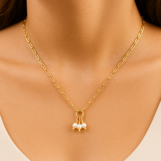 ROMALI 18K Gold-Plated Paperclip Petite Freshwater Pearlies Pendant Necklace