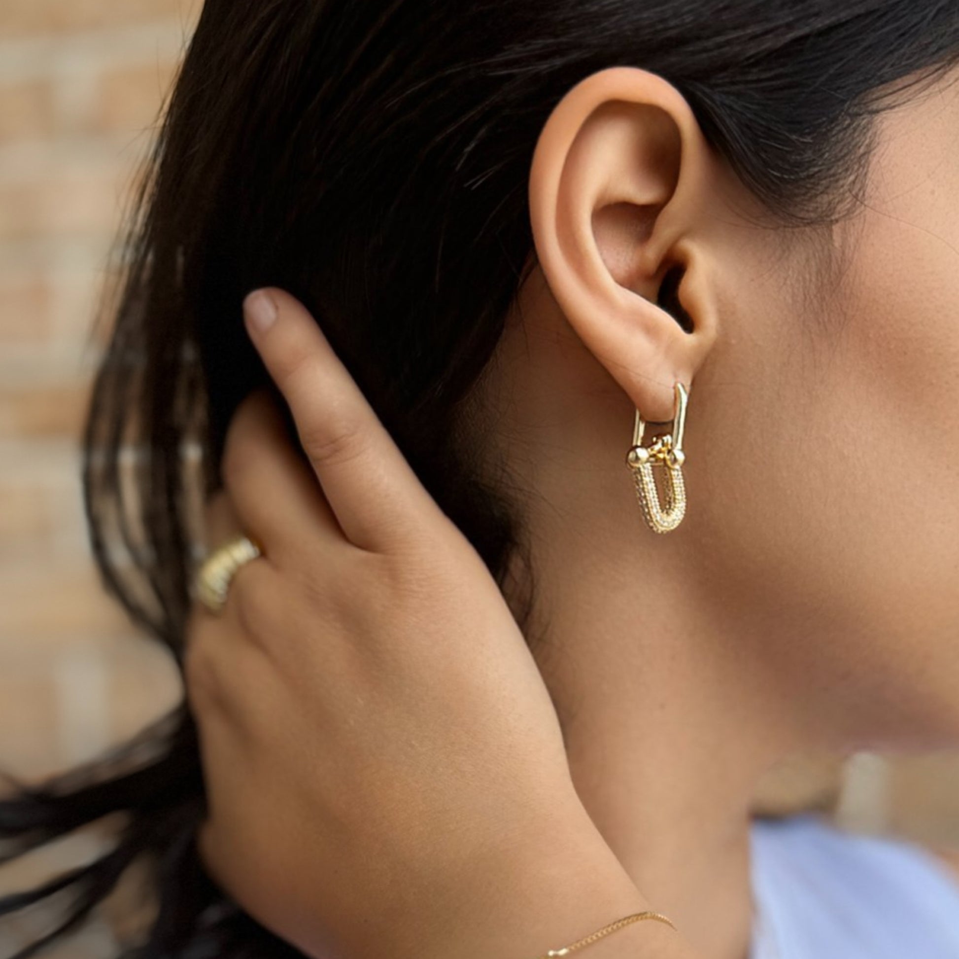 18k Gold-Plated Shimmering Link Earrings