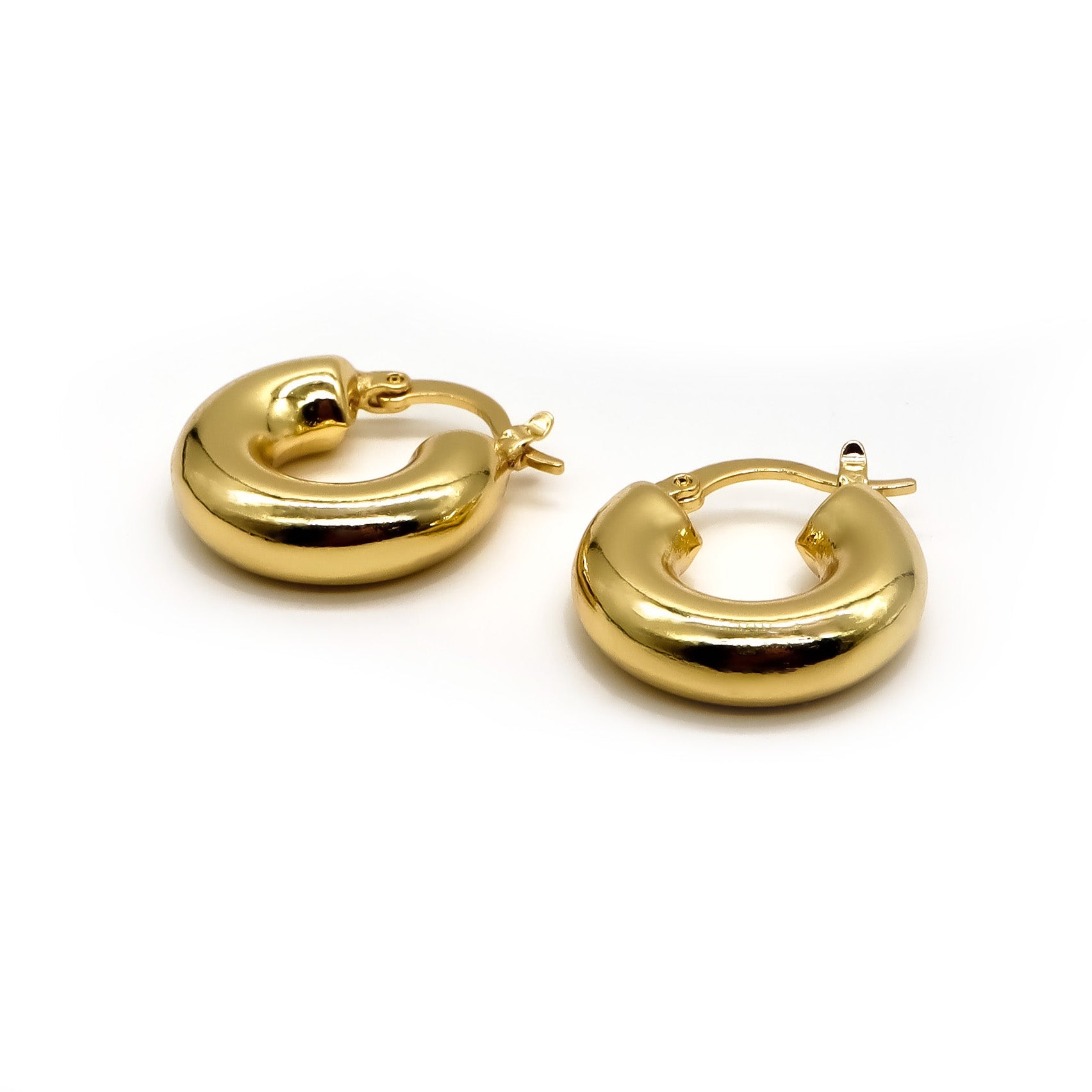 ROMALI 18K Gold-Plated Rounded Hoop Earrings