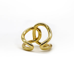 Gold Interlocking Knot Ring – 18K Gold Plated Statement Design - ROMALI