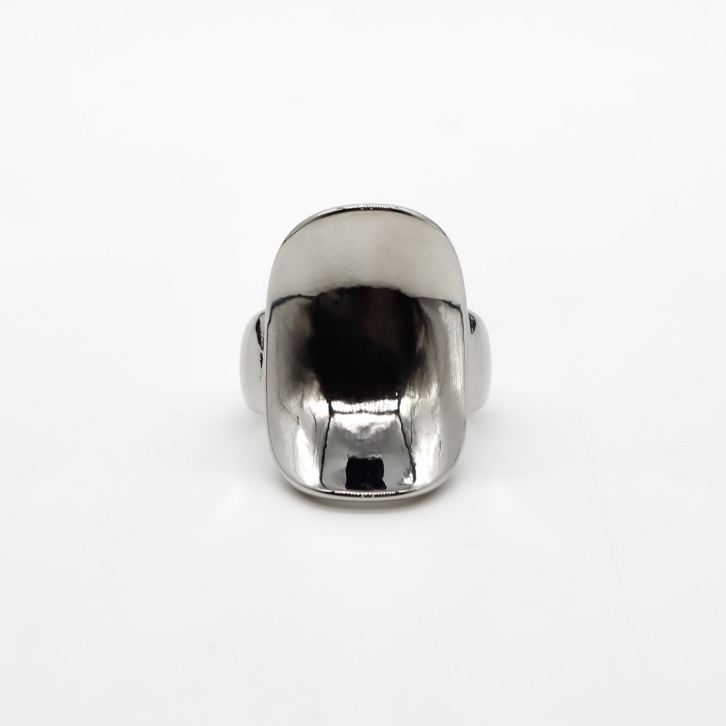 Bold Stainless Steel Dome Ring – High-Polish Finish