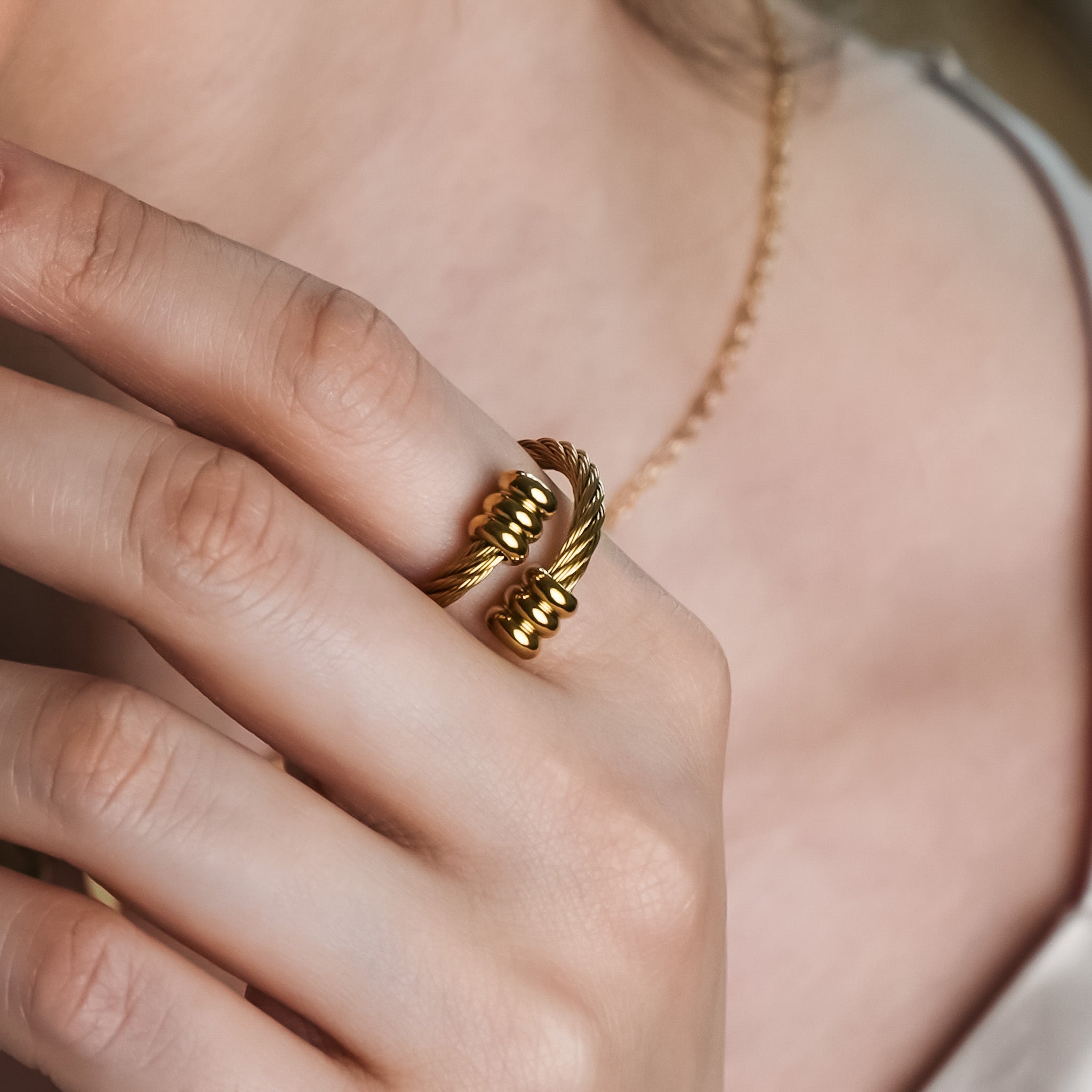 ROMALI 18K Gold-Plated Twisted Cable Ring