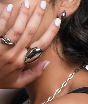 ROMALI Bold Dome Silver Ring – High-Polish Stainless Steel Statement - ROMALI