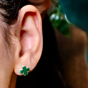 ROMALI 18K Solid Gold Mini Green Malachite Clover Studs