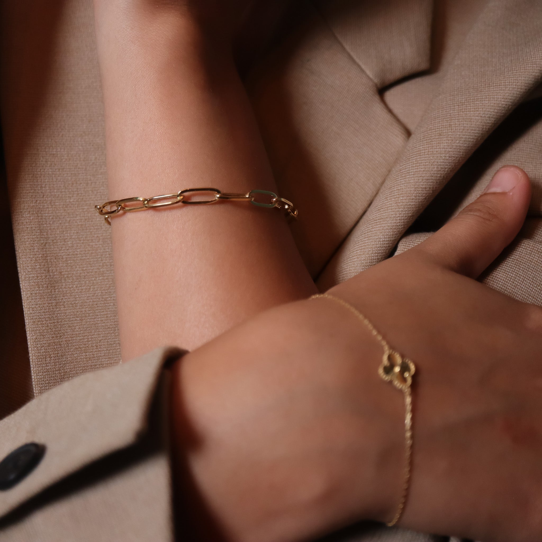 ROMALI 18K Solid Gold Big Paperclip Bracelet