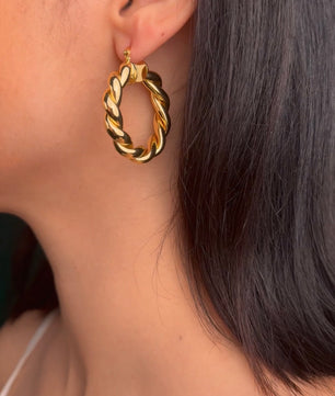 ROMALI 18K Gold-Plated Twisted Hoop Earrings