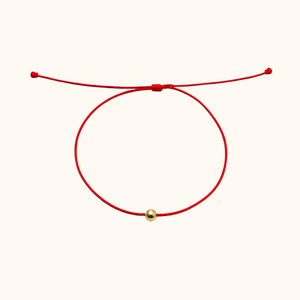 ROMALI Red Thread Bracelet | 18K Solid Gold Adjustable