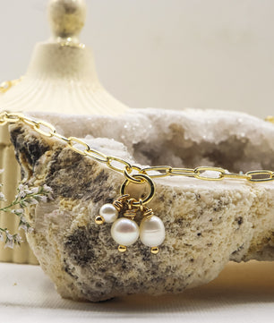 ROMALI 18K Gold-Plated Paperclip Petite Freshwater Pearlies Pendant Necklace - ROMALI