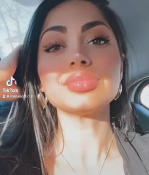 ROMALI 18K Gold-Plated Bubble Initial Necklace – Playful Personalized Shine